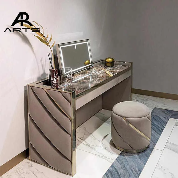 طاولة زينة على الطراز الإيطالي ,Italian style dressing table