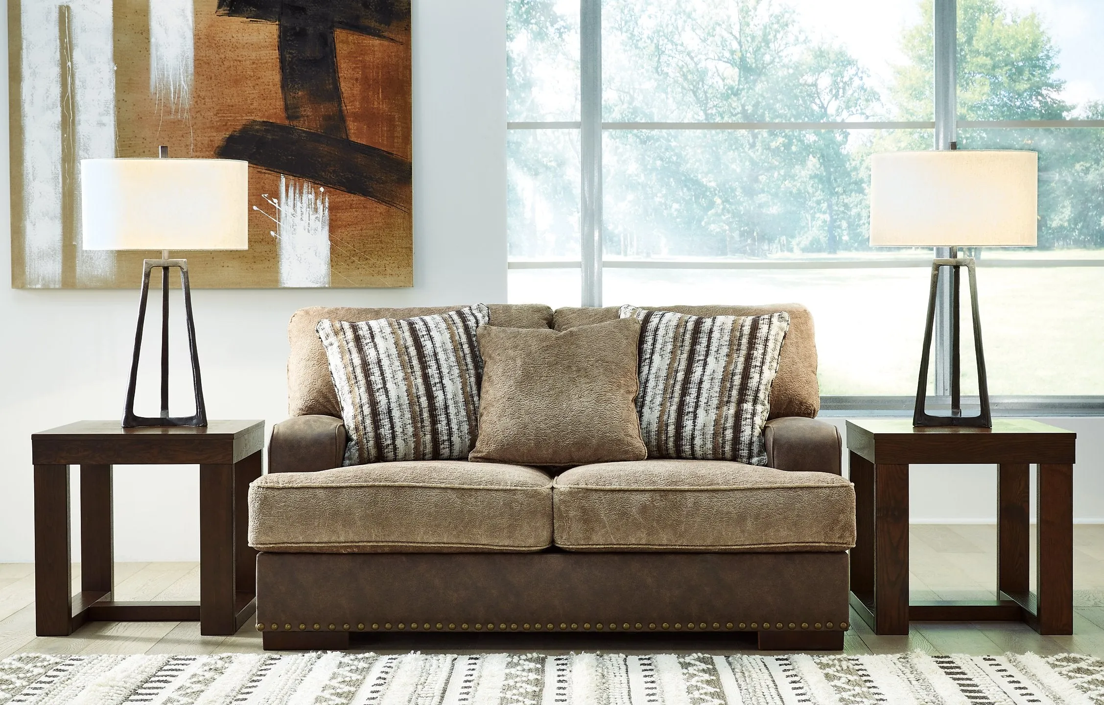 Alesbury Loveseat - Cozy Living Room Seating