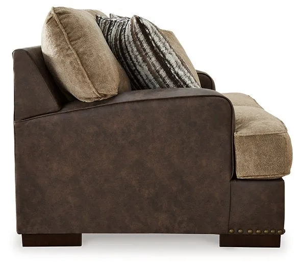 Alesbury Loveseat - Cozy Living Room Seating