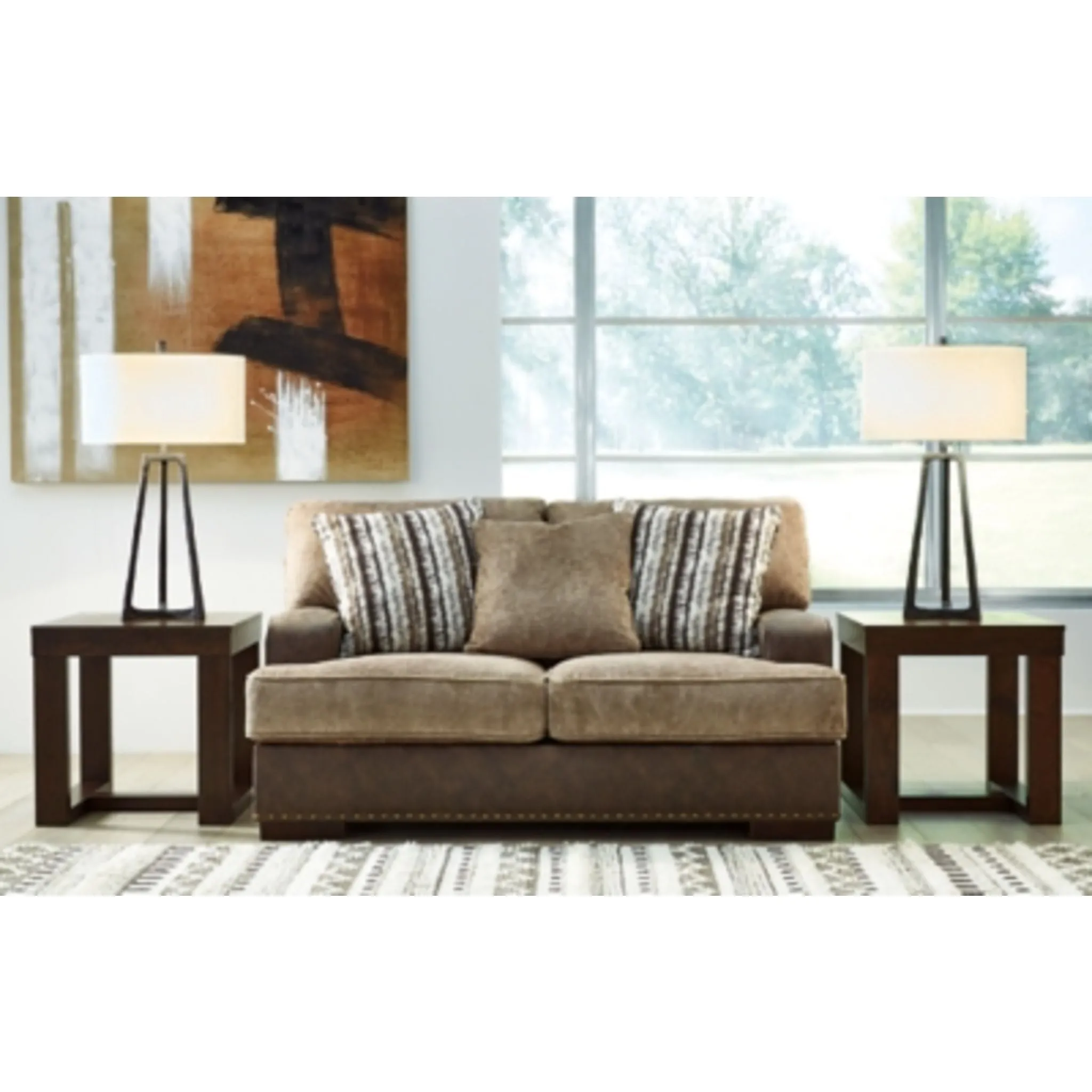 Alesbury Loveseat