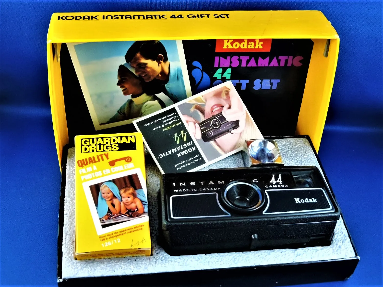 Cameras - Kodak Instamatic 44 Gift Set