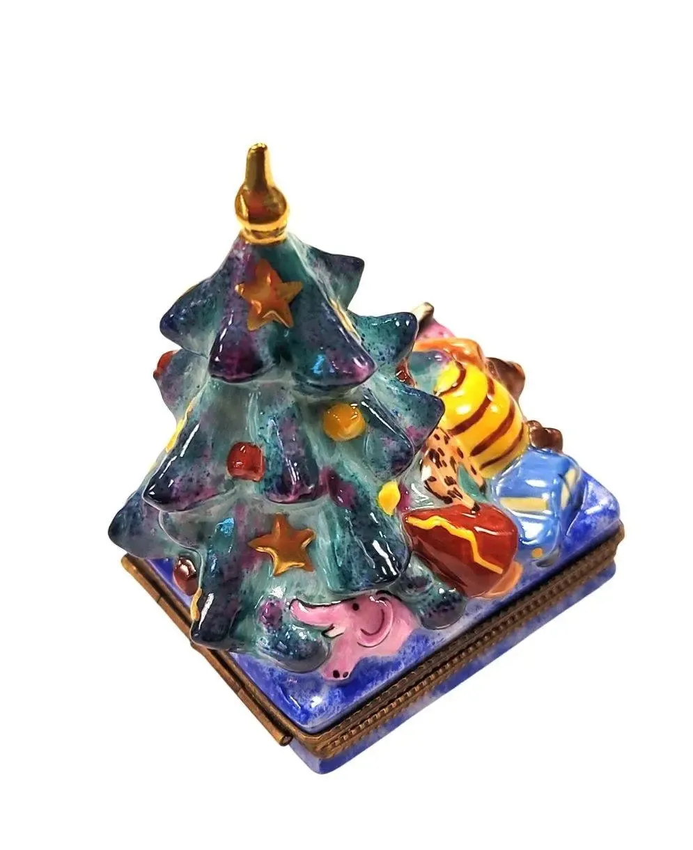 Christmas Tree w Toys
