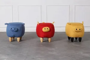 Creative Small Scandinavian and Simple Ottoman