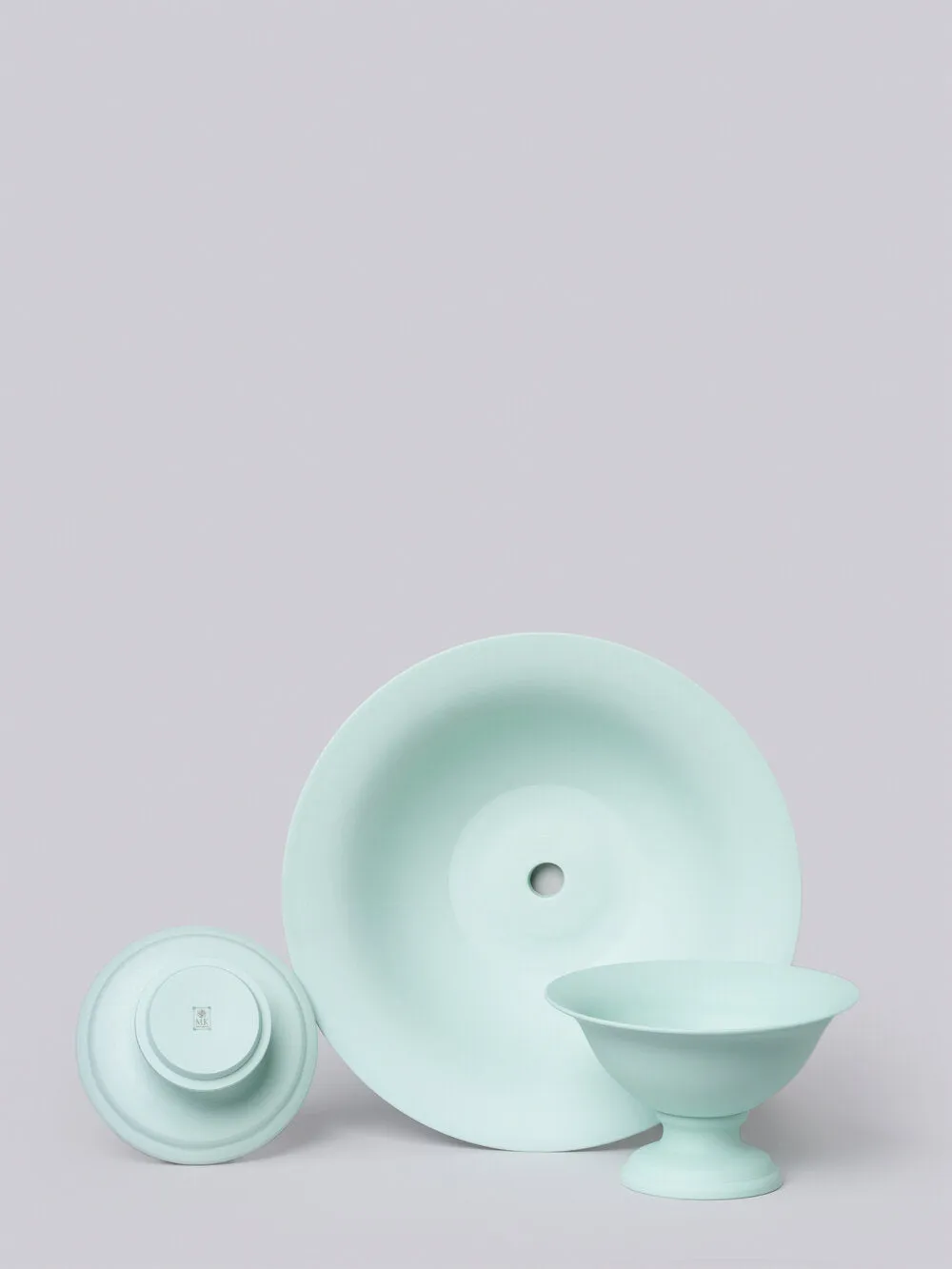 FOOTED VASO (MINT)