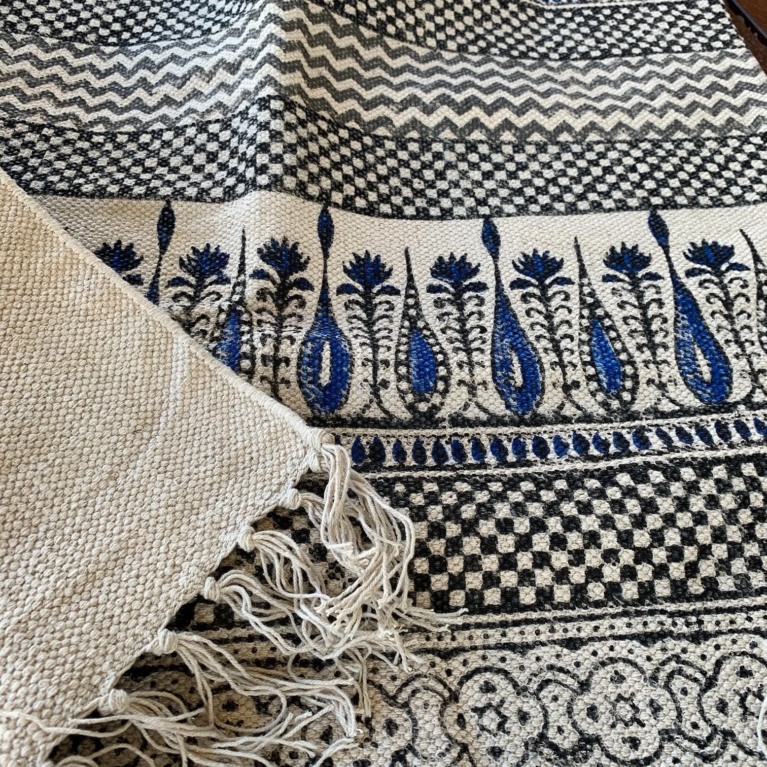 Handmade Beautiful Hand Made Tilak Indigo Block Print Cotton Dari Carpet