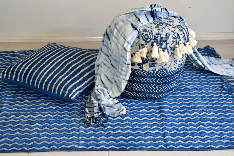 Handmade Geometrical Block Zigzag Print Indigo Cotton Dhurrie Carpet