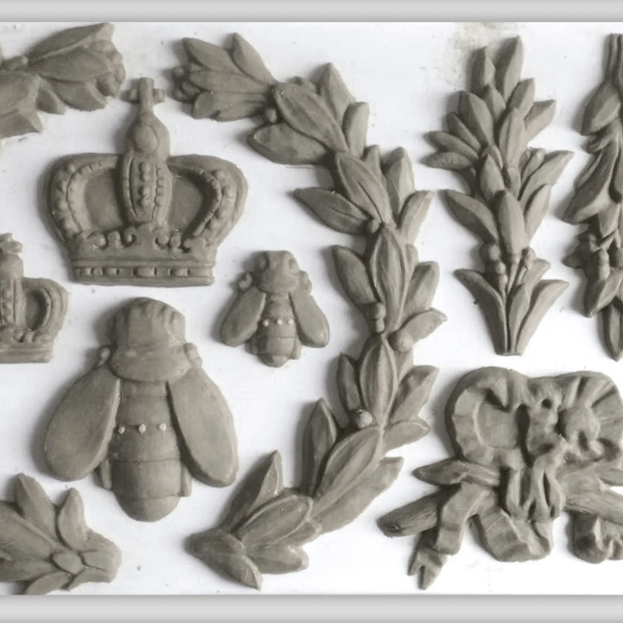 Laurel Decor Mould™