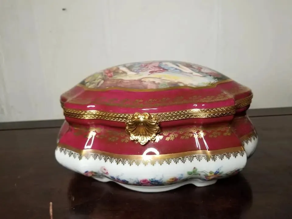 Lovers Large JEWELRY Chest - 2 of 250