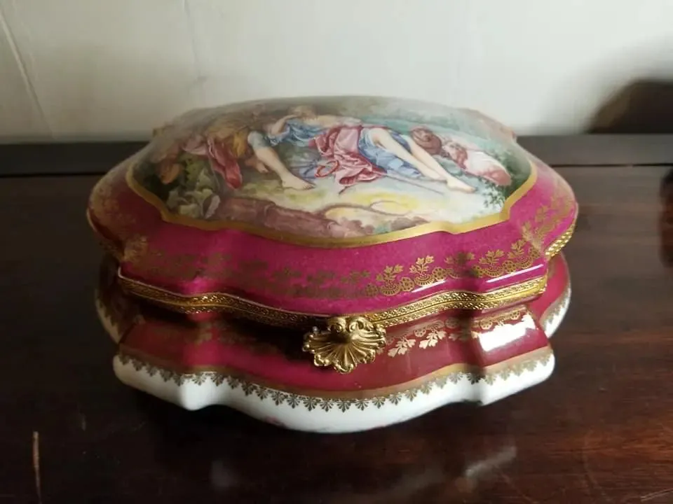 Lovers Large JEWELRY Chest - 2 of 250