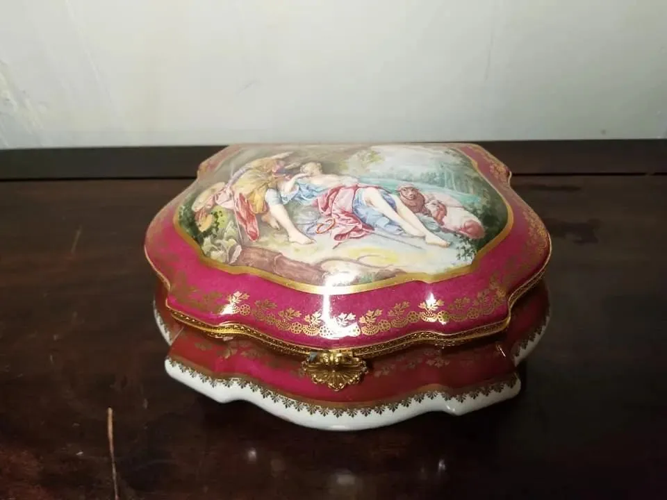 Lovers Large JEWELRY Chest - 2 of 250