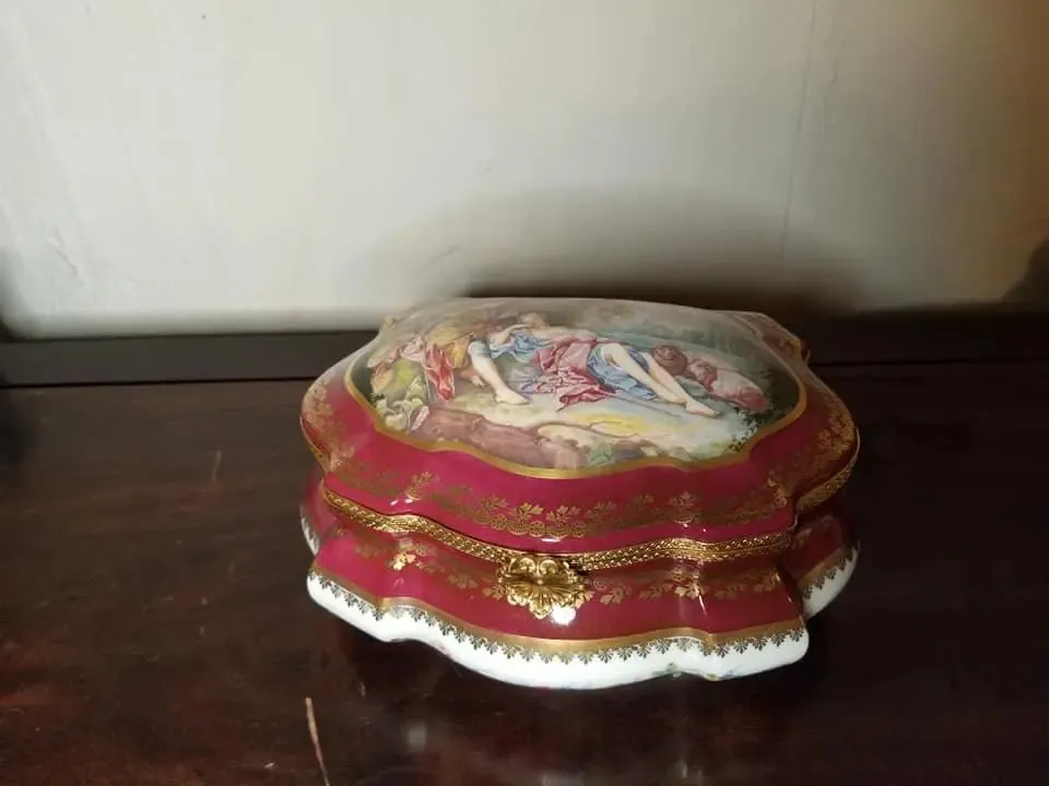 Lovers Large JEWELRY Chest - 2 of 250