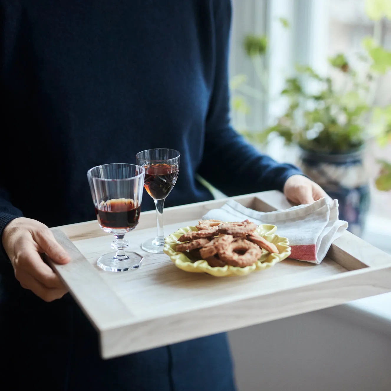 No.10 Tray