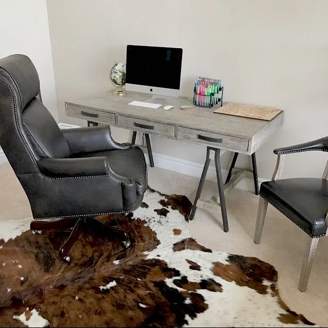 Pergamino Tricolour Brown and White Cowhide Rug