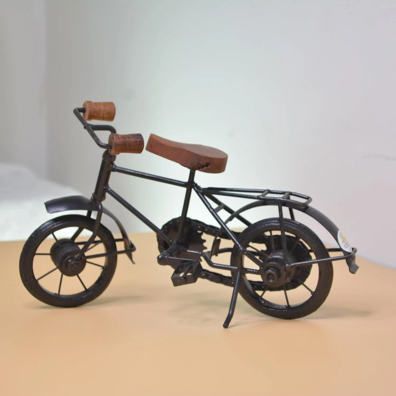 S Rock Handicrafts Wood Decorative Miniature of Metal Cycle Bicycle Showpiece (Black)