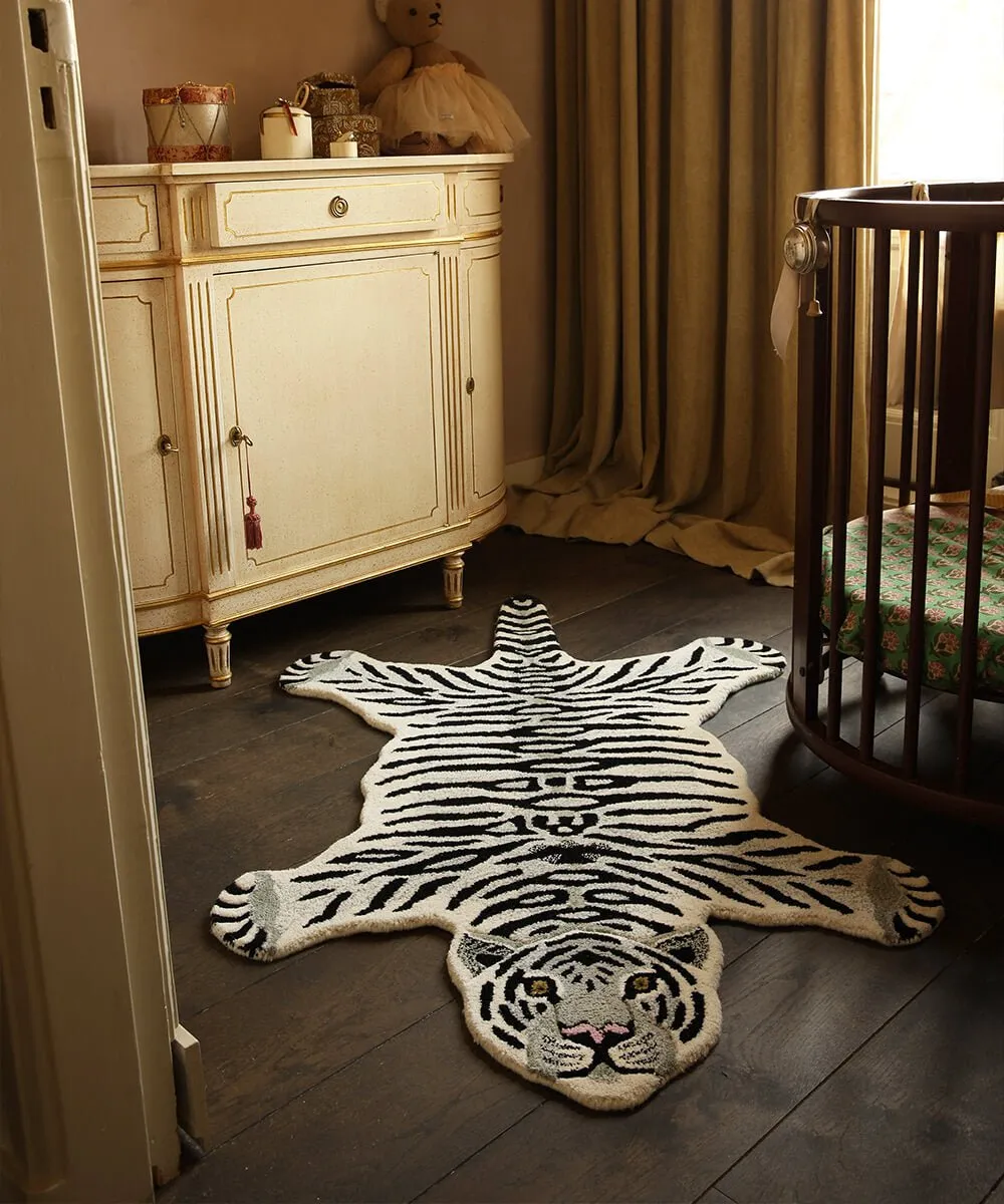 Snowy Tiger Rug