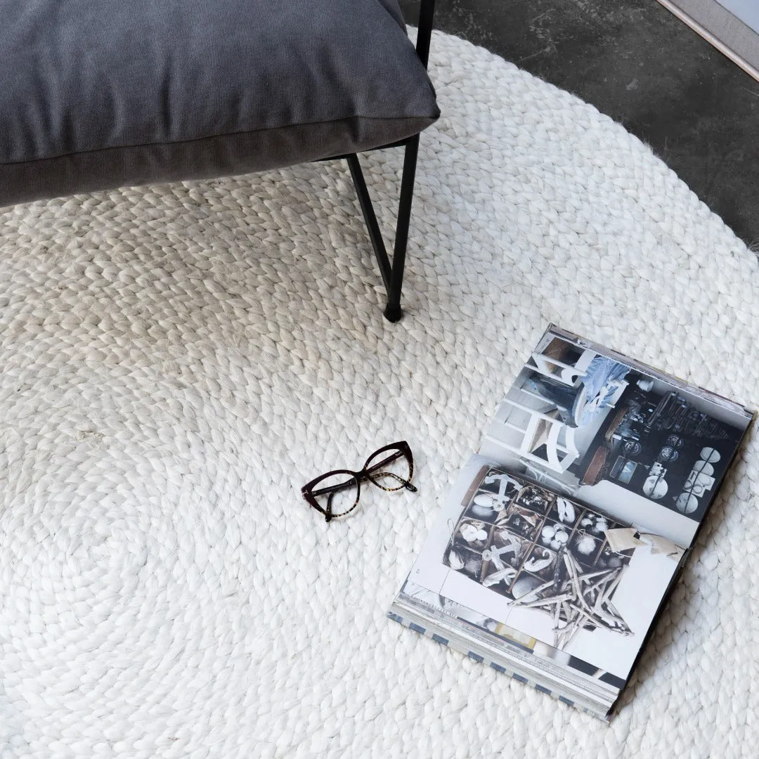 Vincent White Wash Round Braided Weave